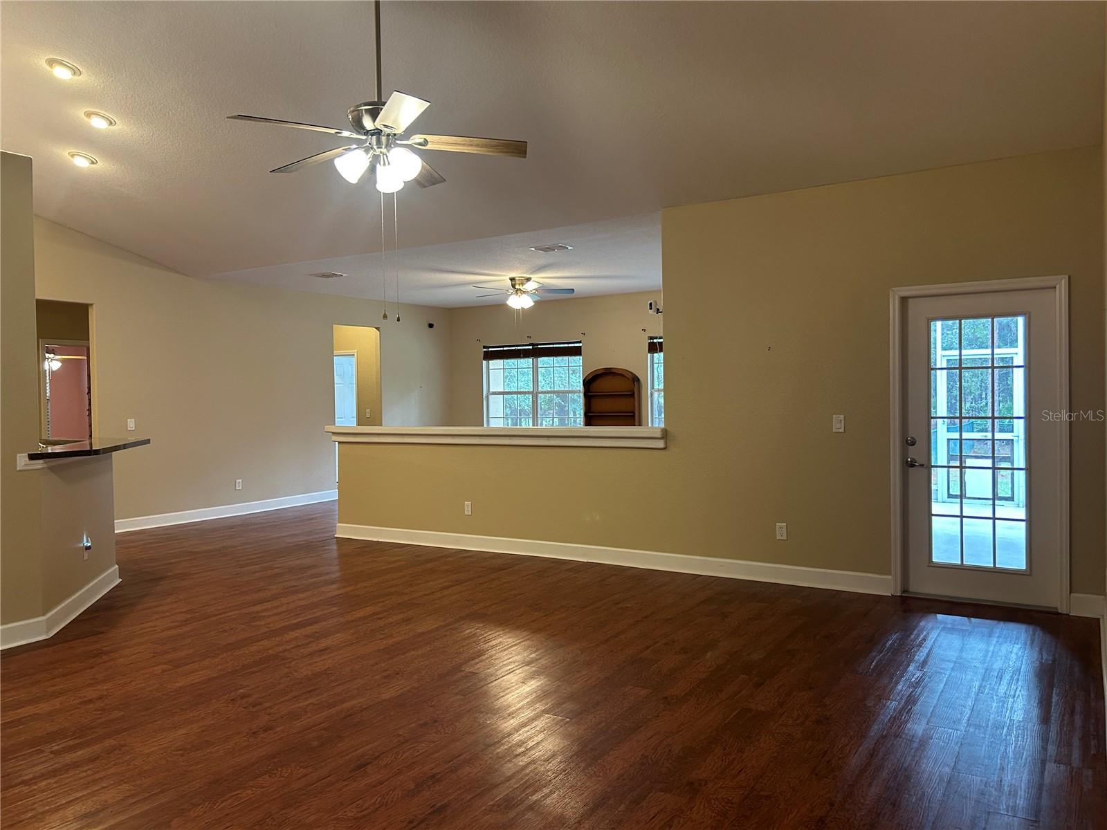 Image 19 of 66 For 7790 181st Circle