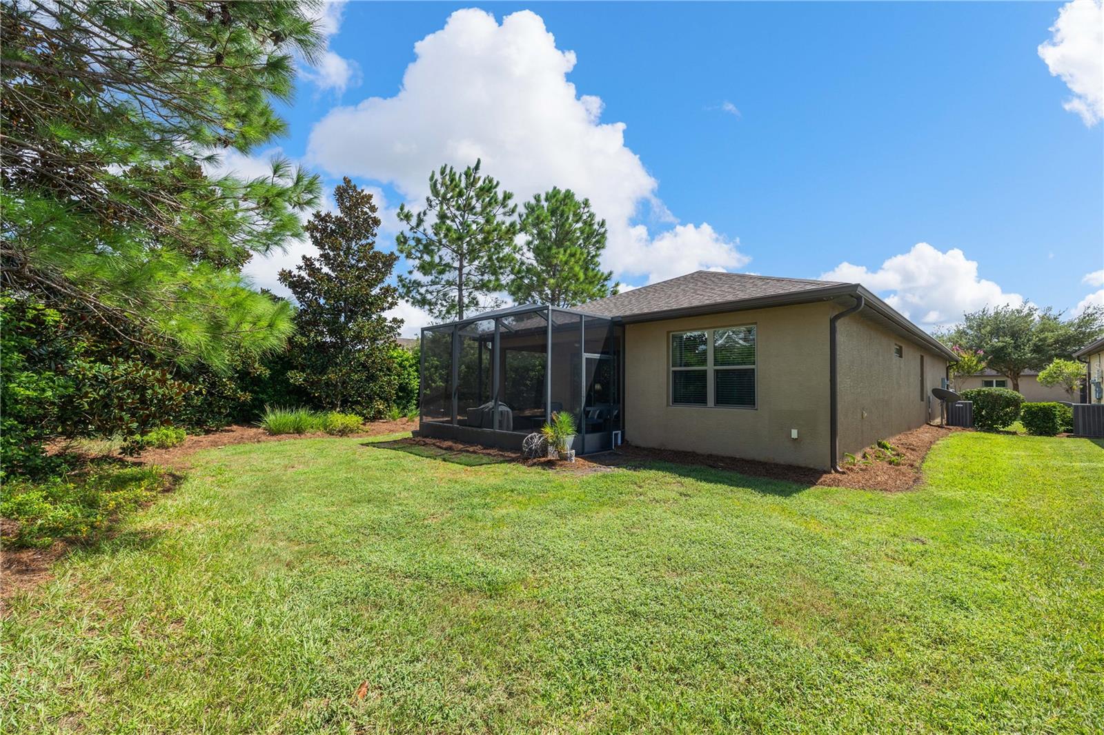 Image 28 of 49 For 9425 76th Street