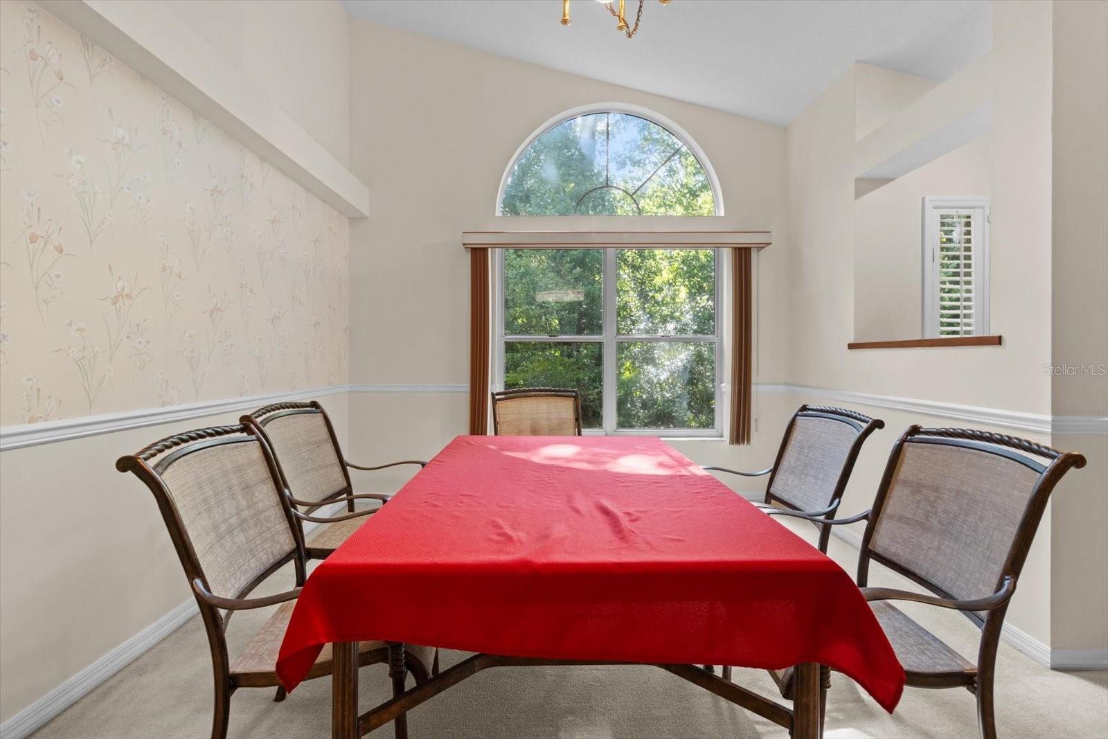Image 11 of 42 For 2 Woodmill Court