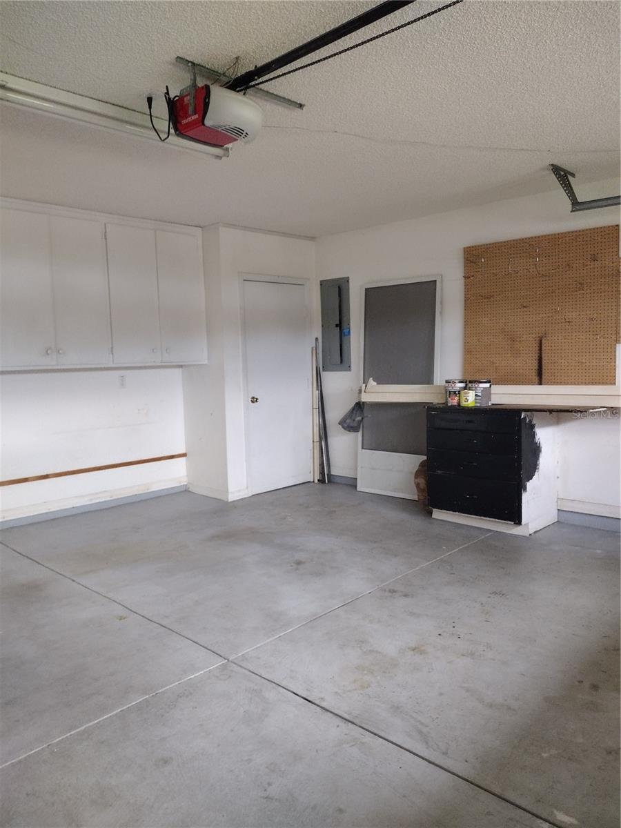 Image 18 of 25 For 8478 61st Terrace Road