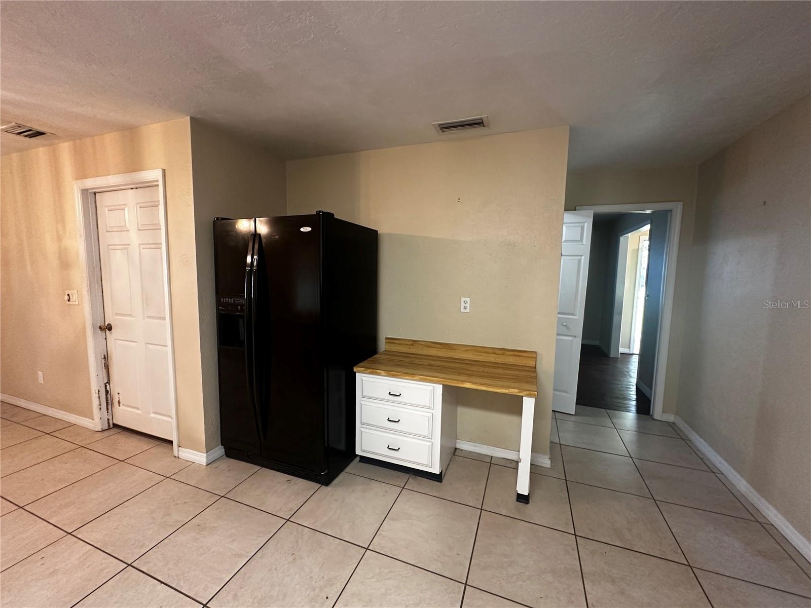 Image 7 of 18 For 3963 17th Place