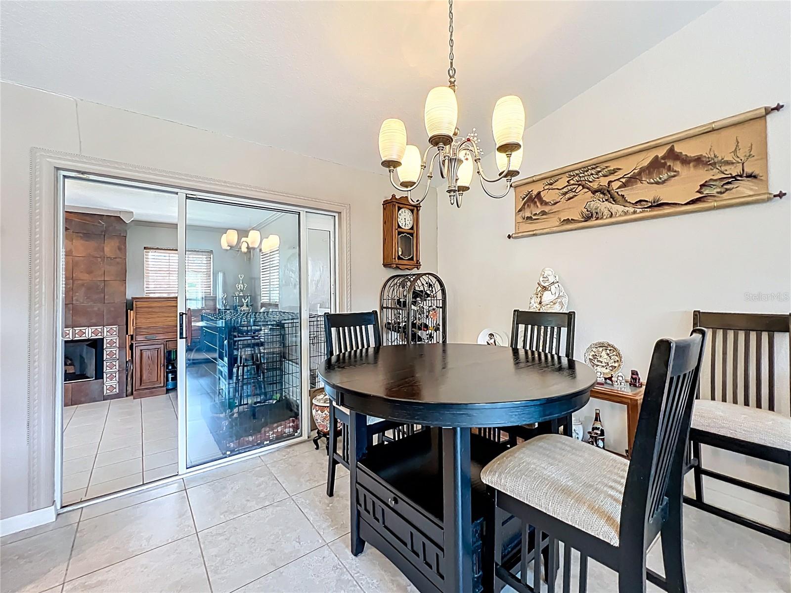 Image 14 of 70 For 22163 Edgewater Boulevard