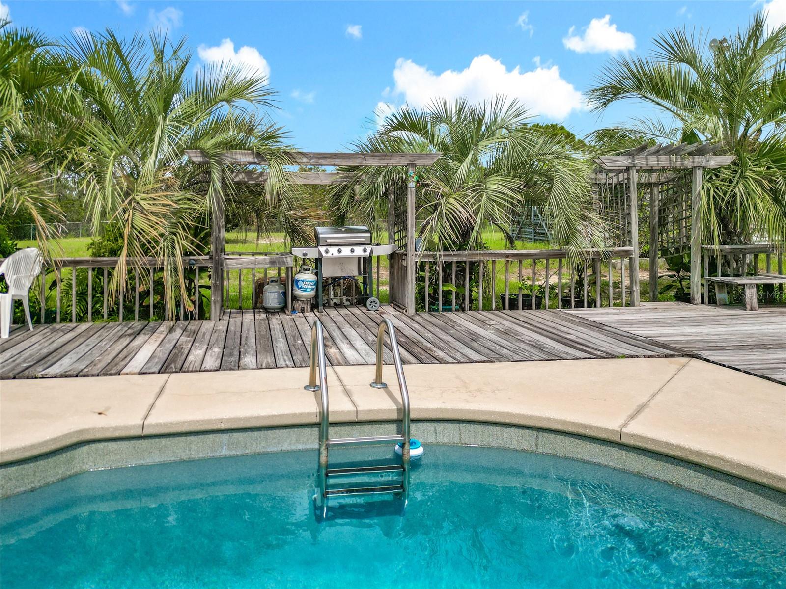 Image 59 of 70 For 22163 Edgewater Boulevard