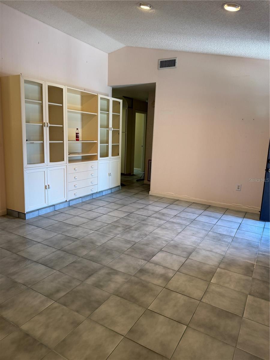 Image 5 of 11 For 1416 Orkney Drive