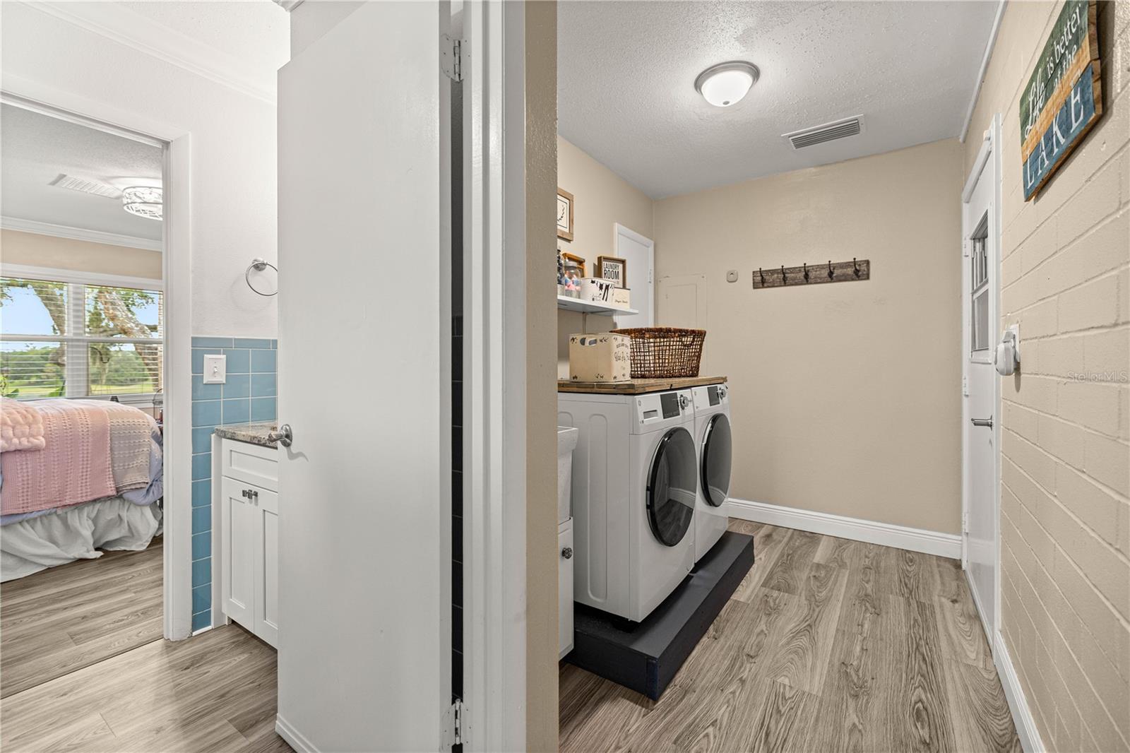 Image 36 of 51 For 10512 146th Terrace Road
