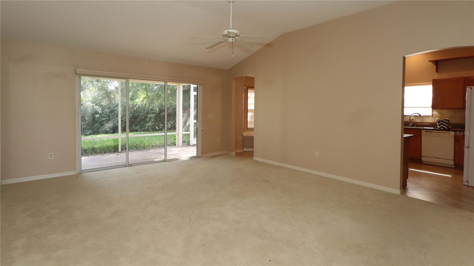 Image 3 of 24 For 17700 92nd Grantham Terrace
