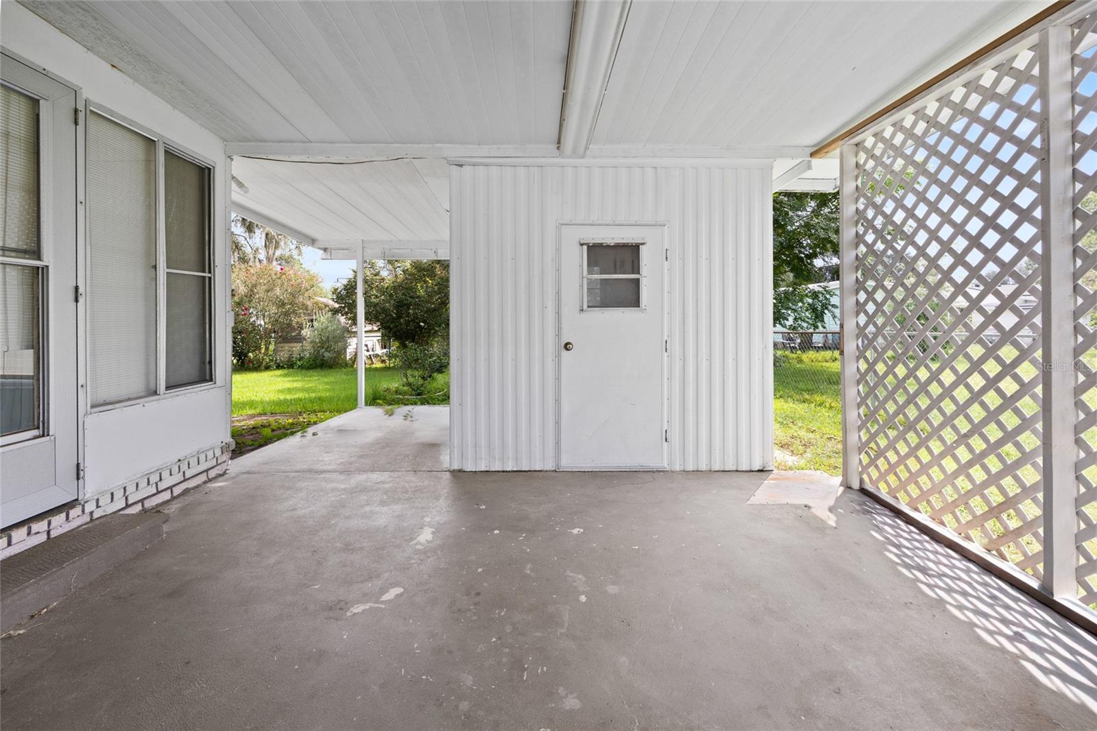 Image 22 of 28 For 411 63rd Court