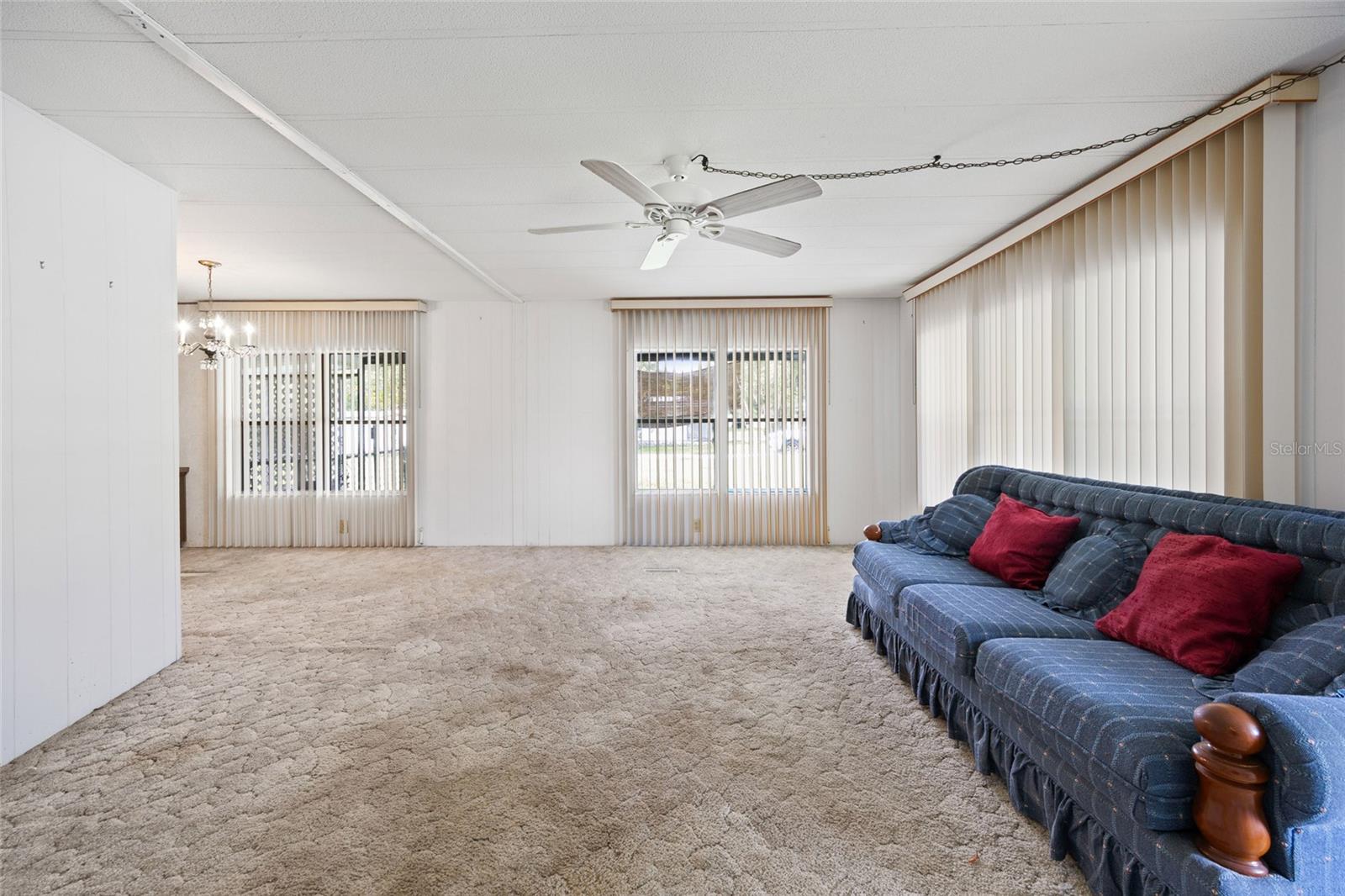 Image 4 of 28 For 411 63rd Court