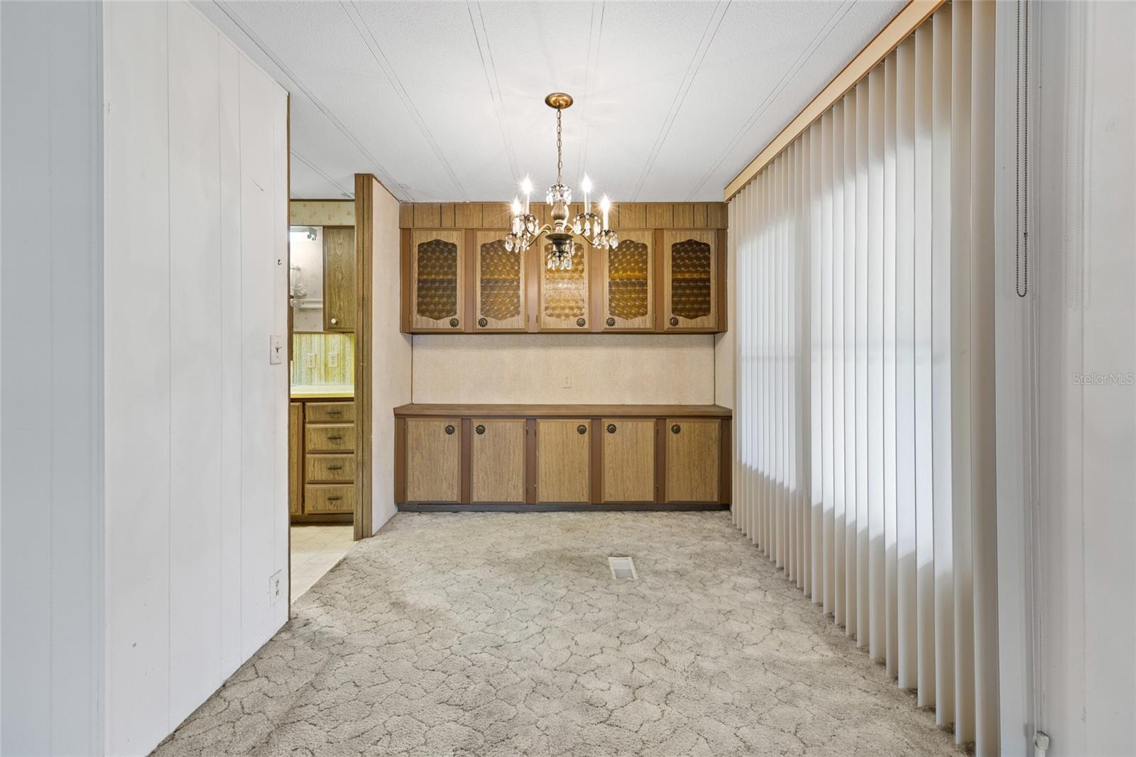 Image 7 of 28 For 411 63rd Court
