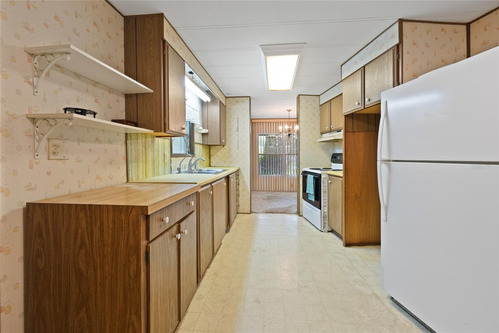 Image 8 of 28 For 411 63rd Court
