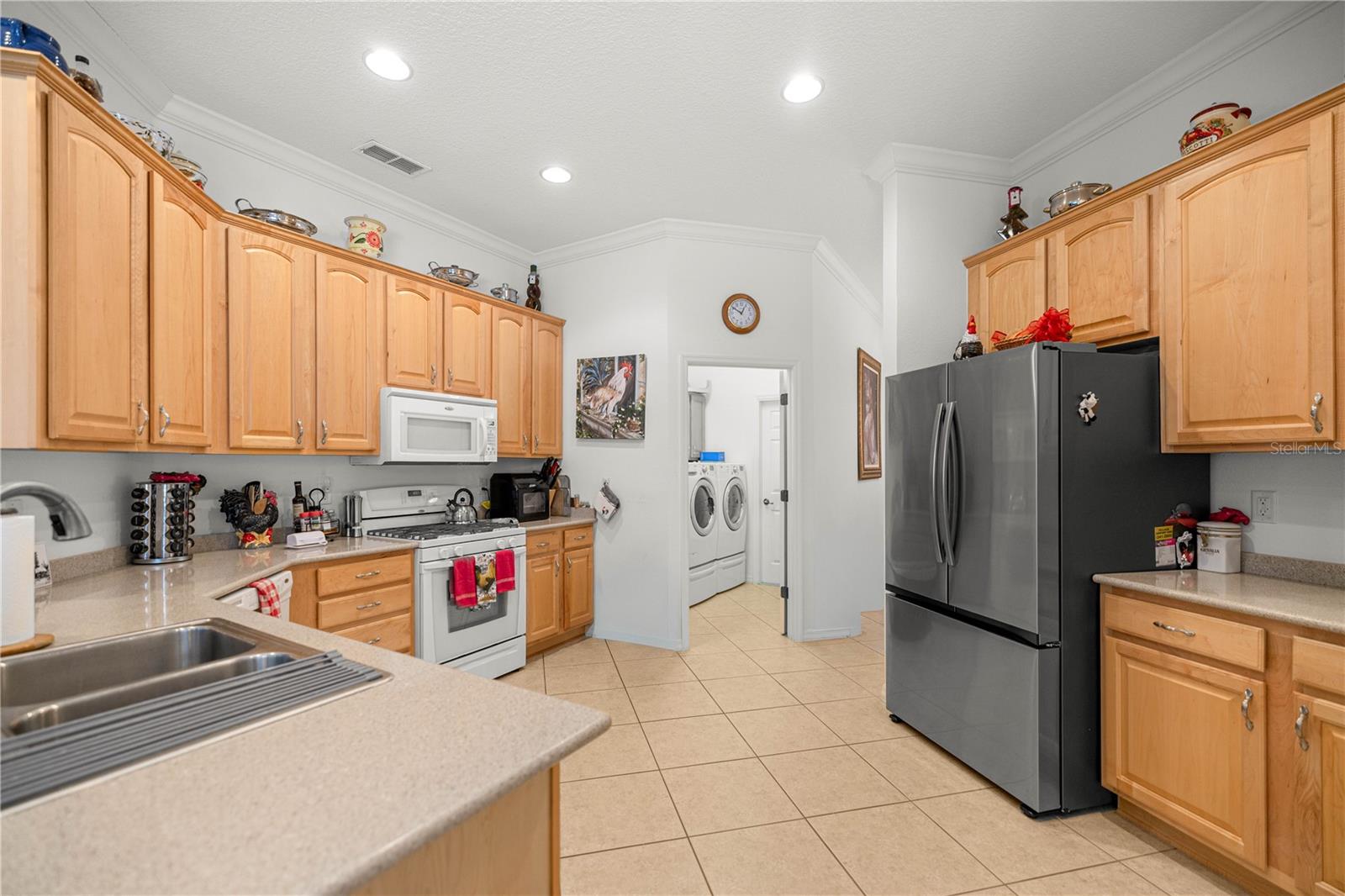 Image 11 of 29 For 8616 82nd Terrace