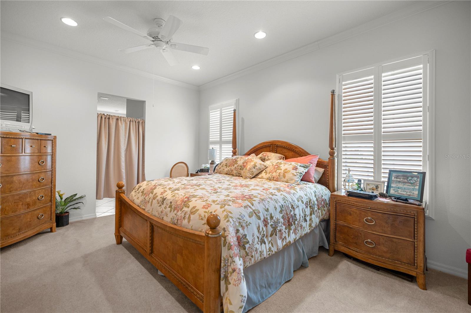 Image 16 of 29 For 8616 82nd Terrace