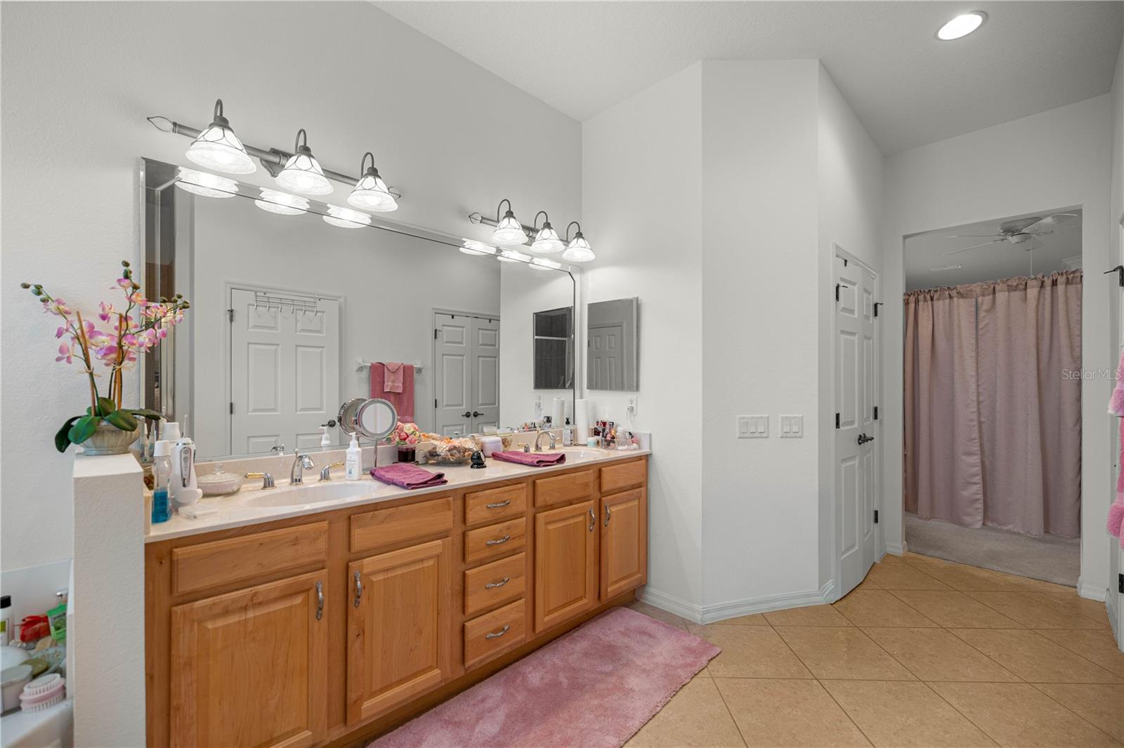 Image 19 of 29 For 8616 82nd Terrace