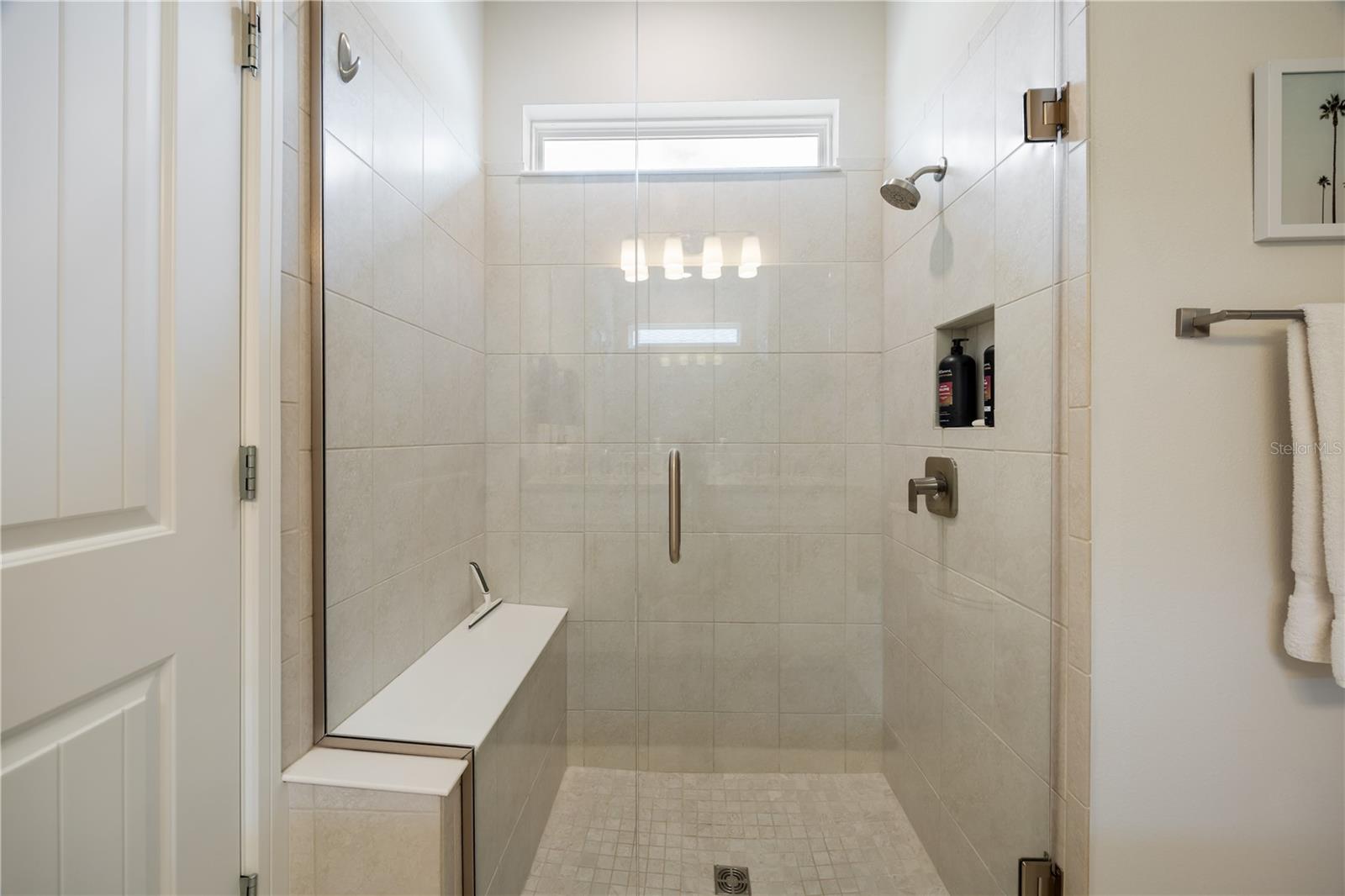 Image 27 of 55 For 9419 52nd Loop