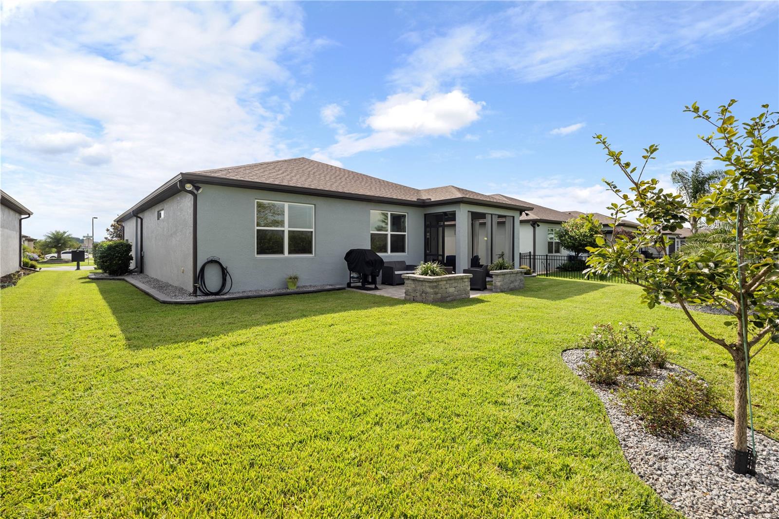 Image 37 of 55 For 9419 52nd Loop