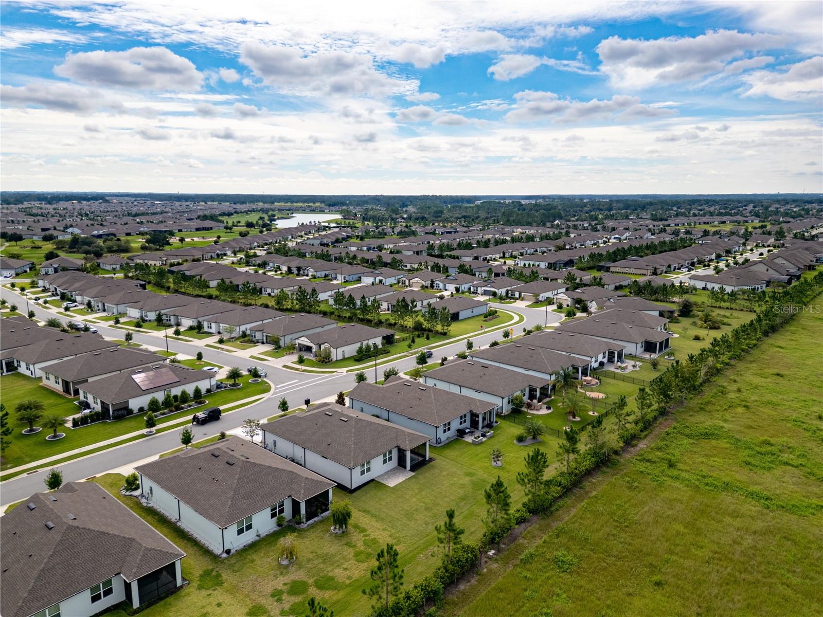 Image 46 of 55 For 9419 52nd Loop