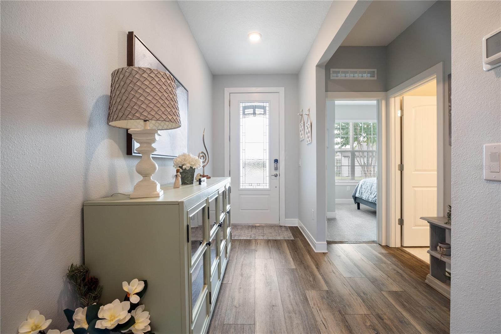 Image 5 of 55 For 9419 52nd Loop