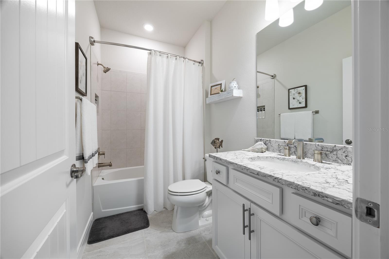 Image 8 of 55 For 9419 52nd Loop