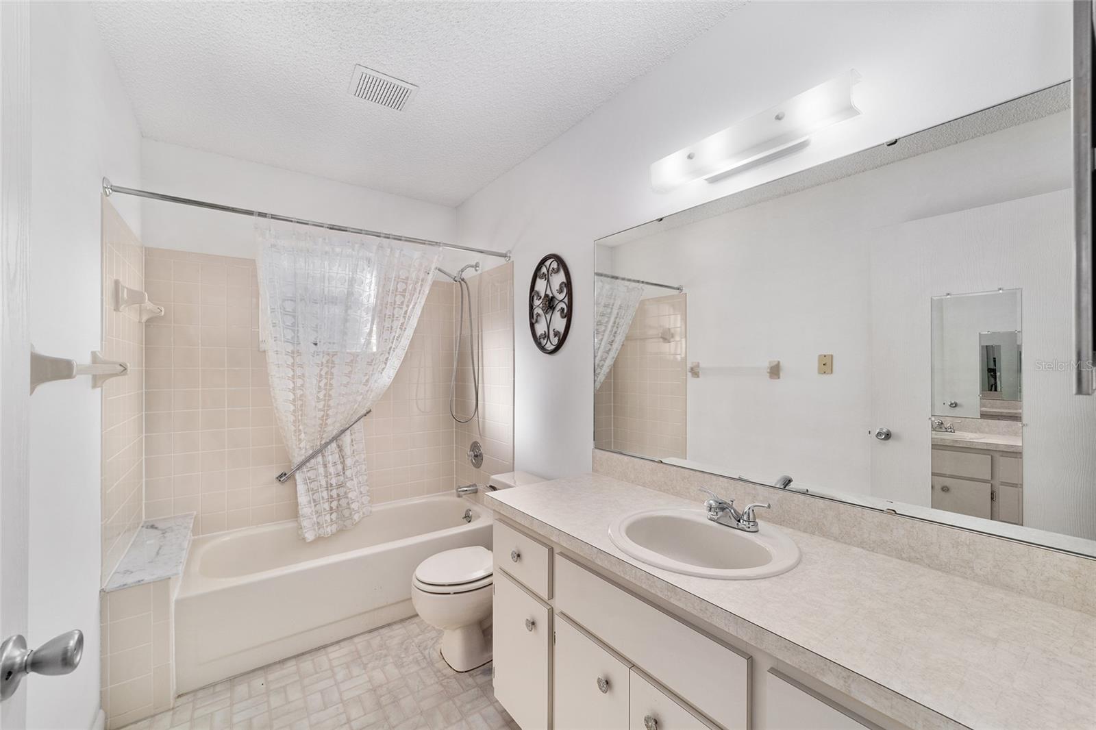 Image 17 of 32 For 8710 90th Lane D