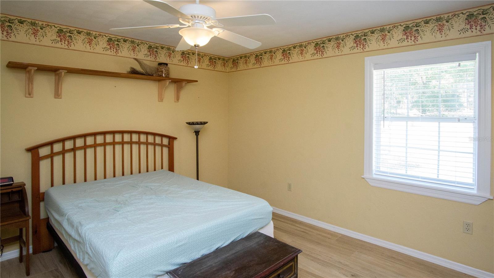 Image 22 of 46 For 7060 206th Avenue