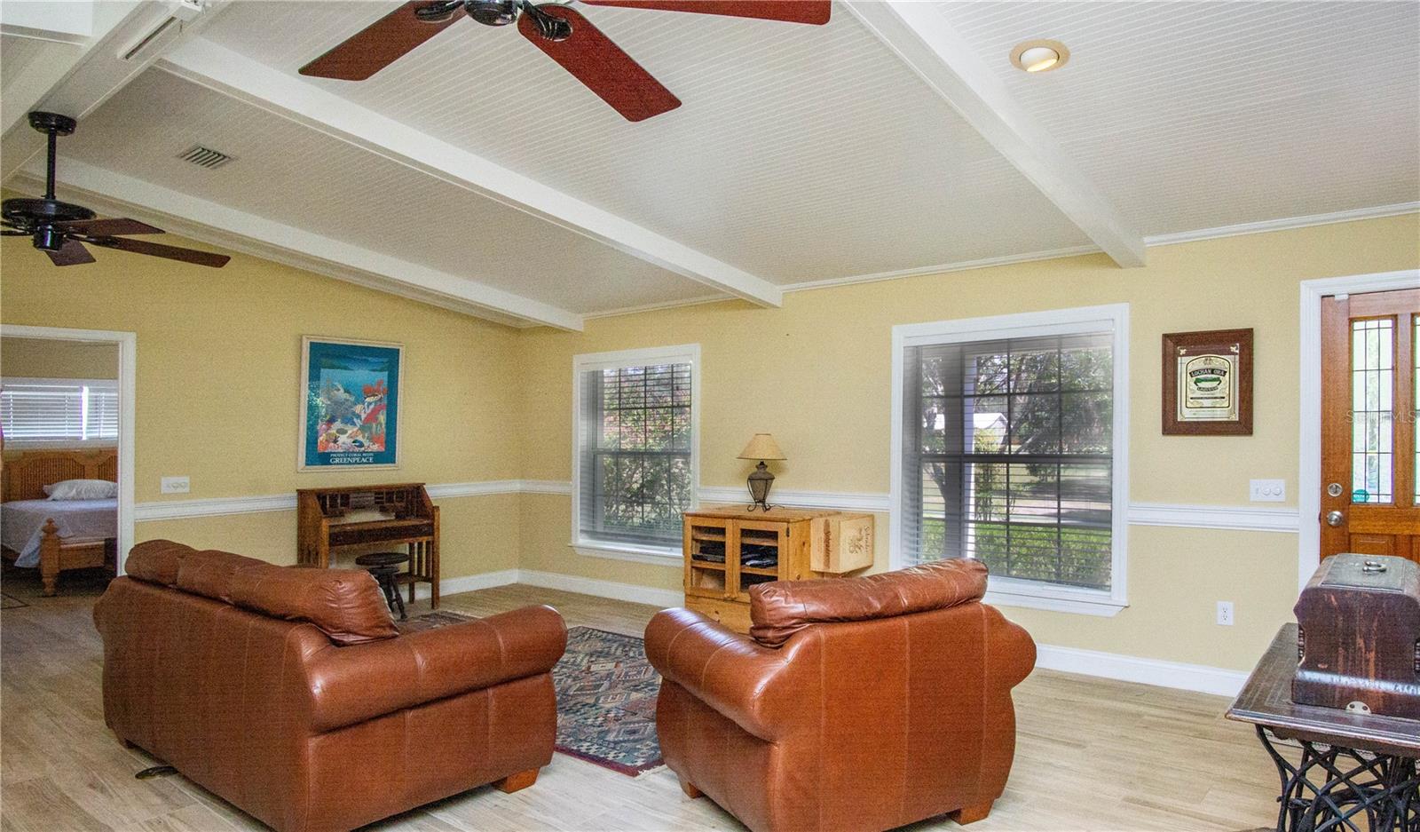 Image 5 of 46 For 7060 206th Avenue