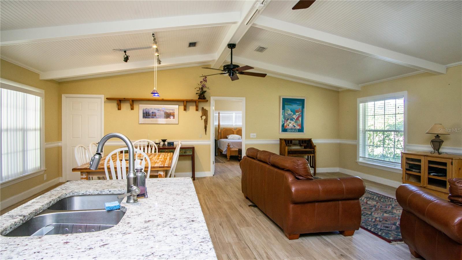 Image 7 of 46 For 7060 206th Avenue