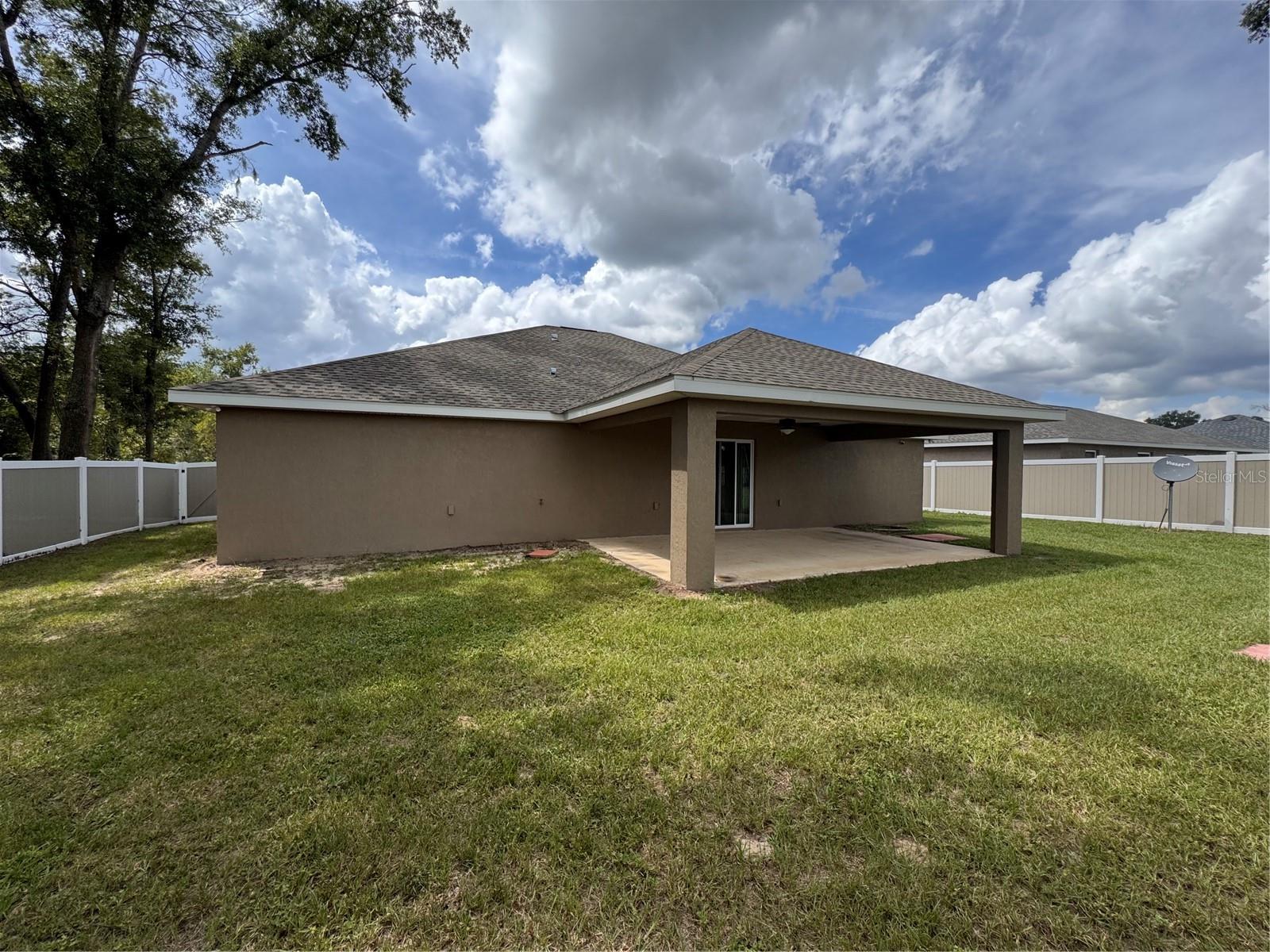 Image 28 of 52 For 1645 168th Loop