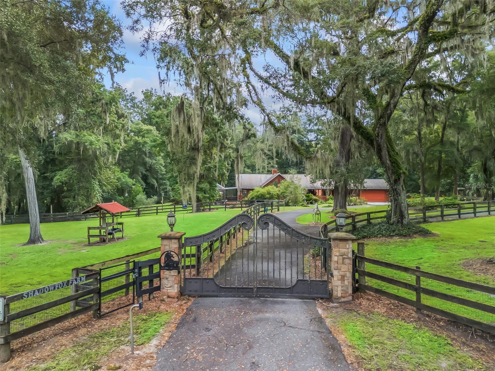 Details for 75 Lake View Drive E, OCALA, FL 34482