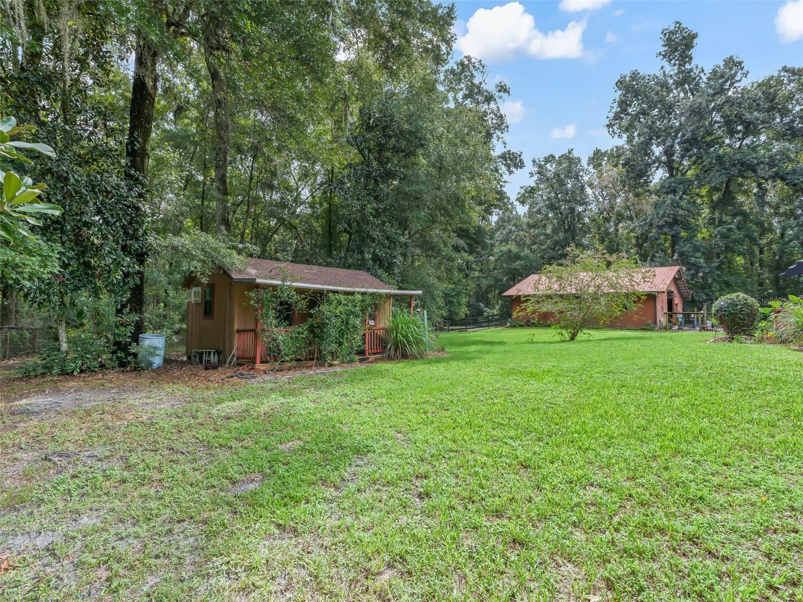 Image 45 of 51 For 75 Lake View Drive E