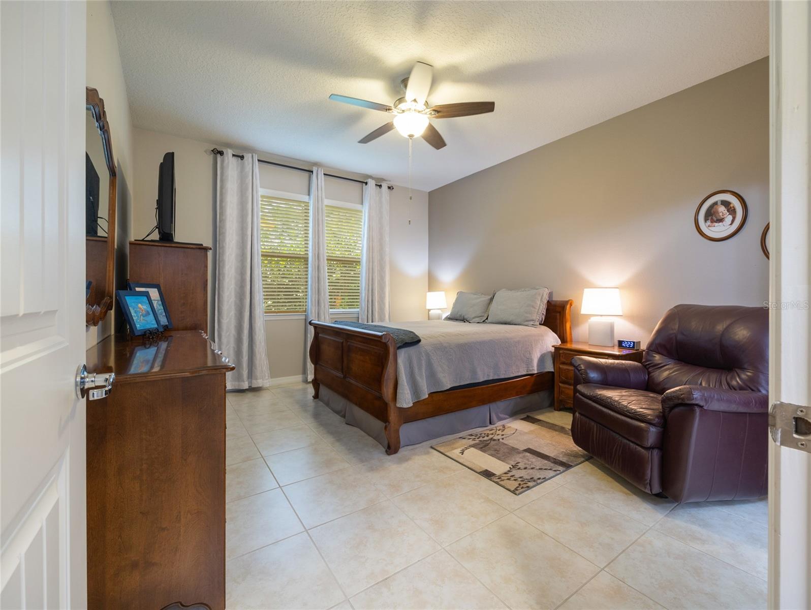 Image 20 of 55 For 9256 77th Street