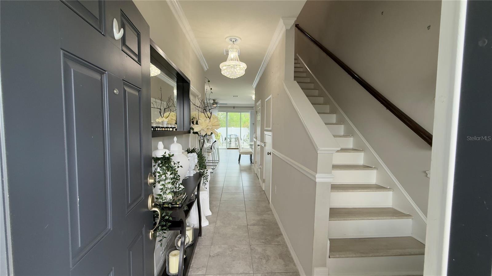 Listing photo id 9 for 7216 Grand Elm Drive