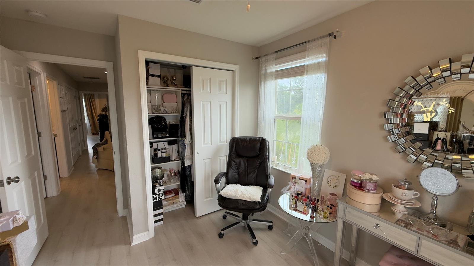 Listing photo id 21 for 7216 Grand Elm Drive
