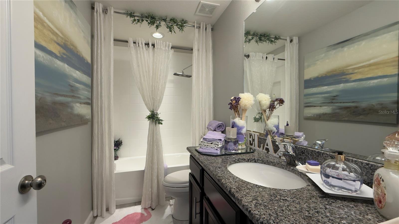 Listing photo id 22 for 7216 Grand Elm Drive