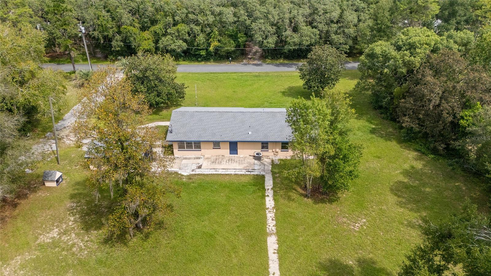 Listing photo id 45 for 1316 La Salle Street