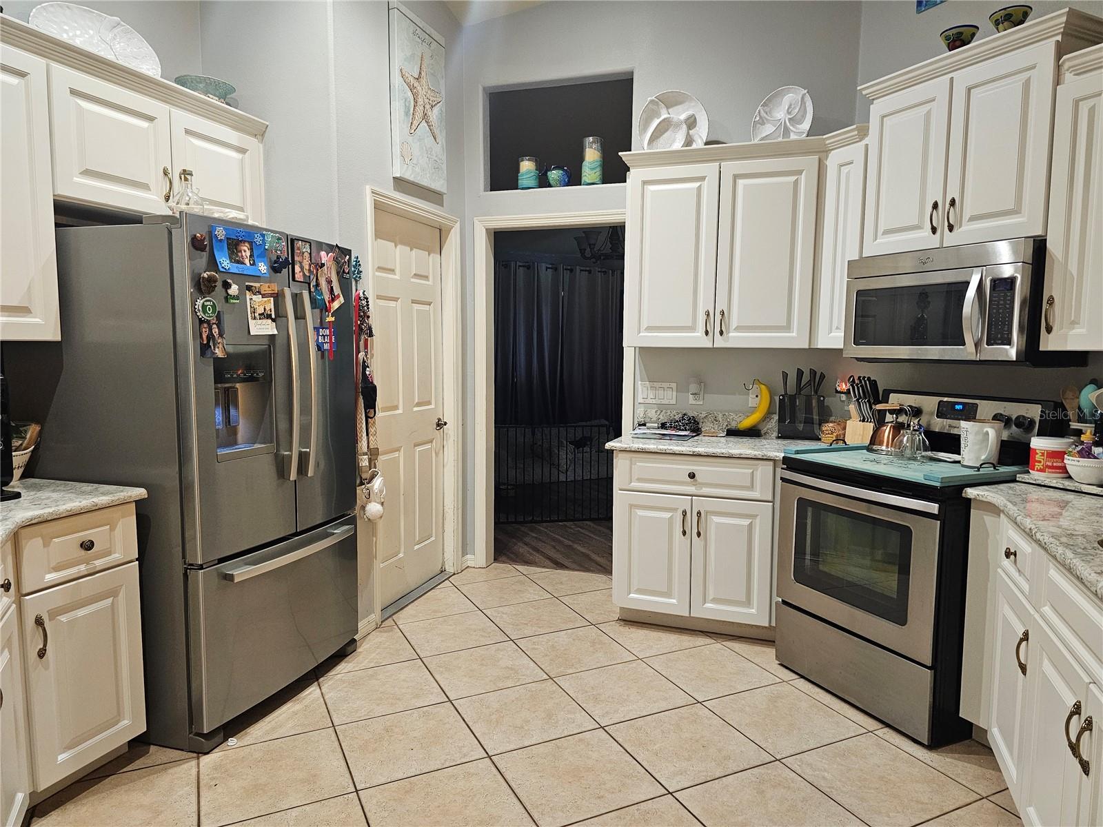 Image 4 of 20 For 4964 44th Circle