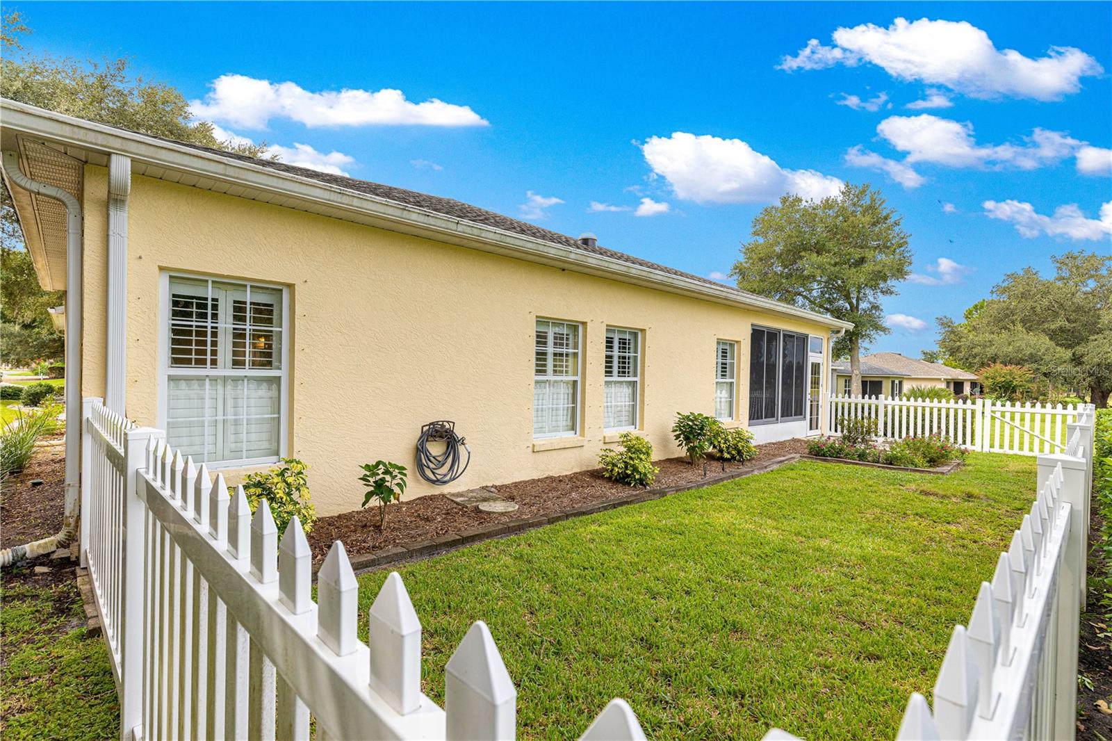 Image 11 of 52 For 8306 79th Circle