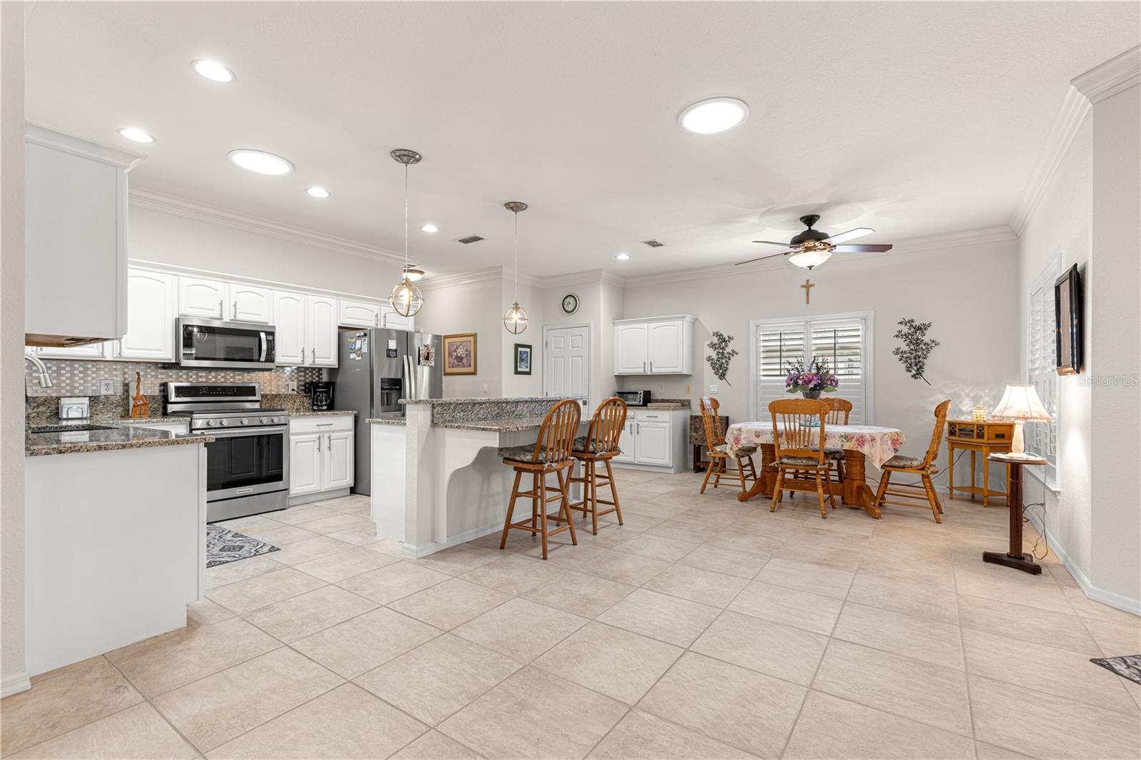 Image 16 of 52 For 8306 79th Circle