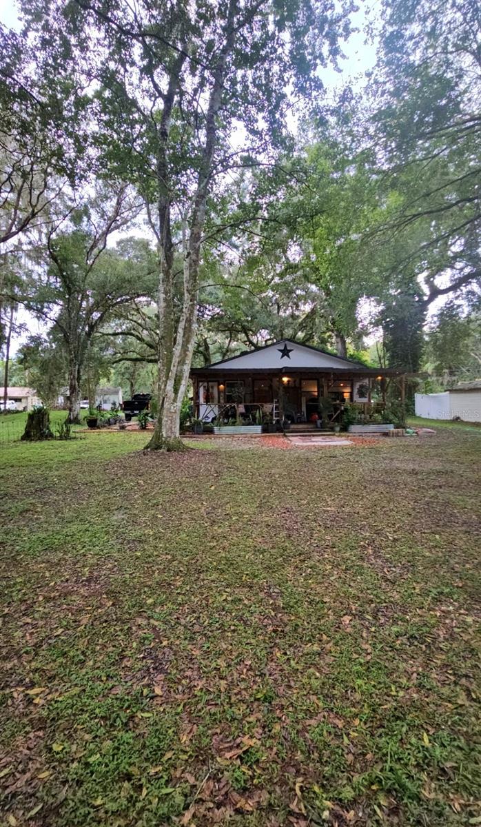 Listing photo id 53 for 353 Robin Hood Road