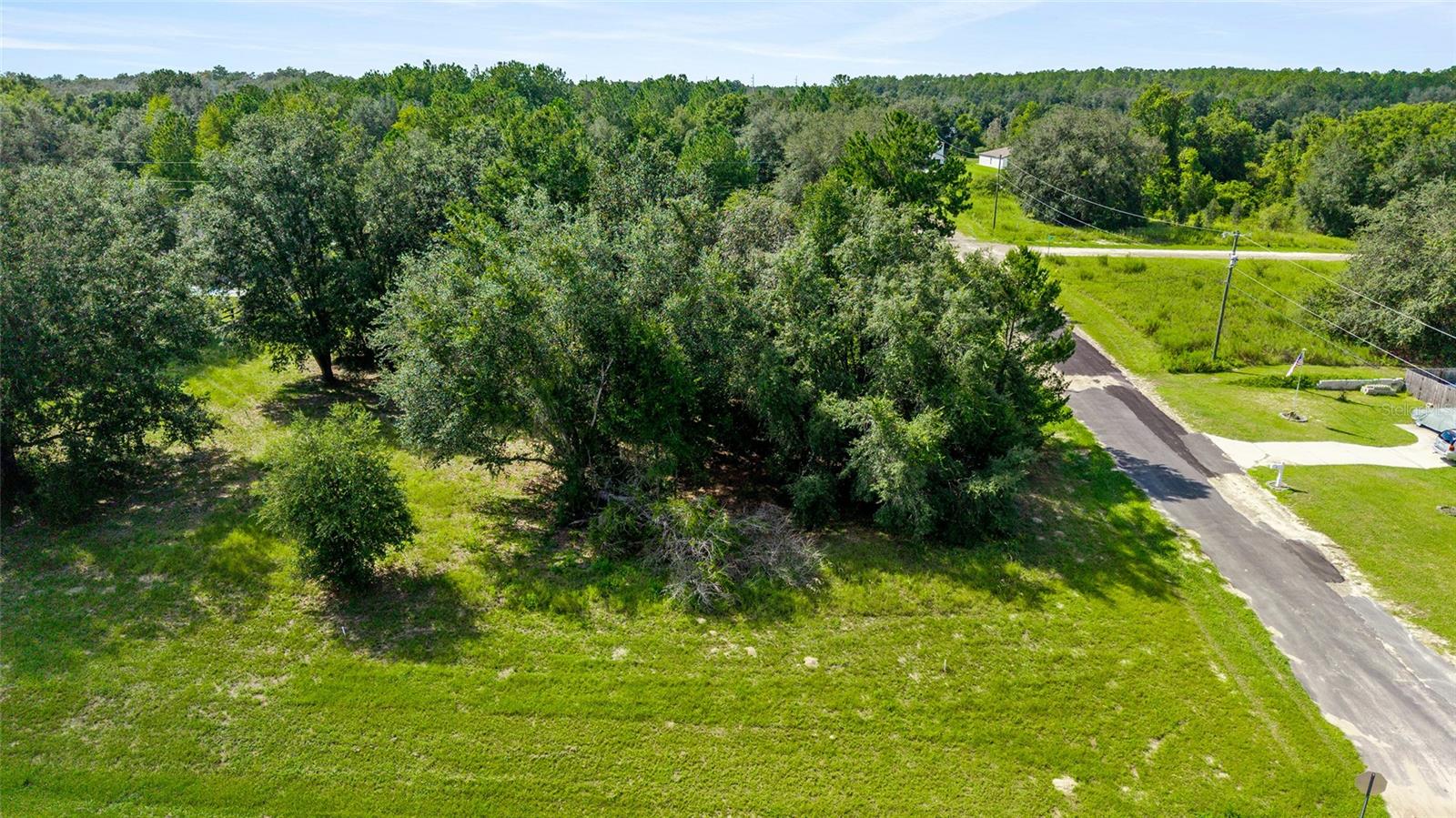 Image 3 of 4 For 550 Urbana Place