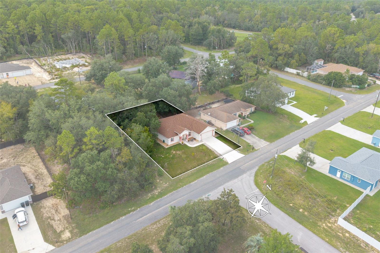 Listing photo id 41 for 5702 Claremont Drive