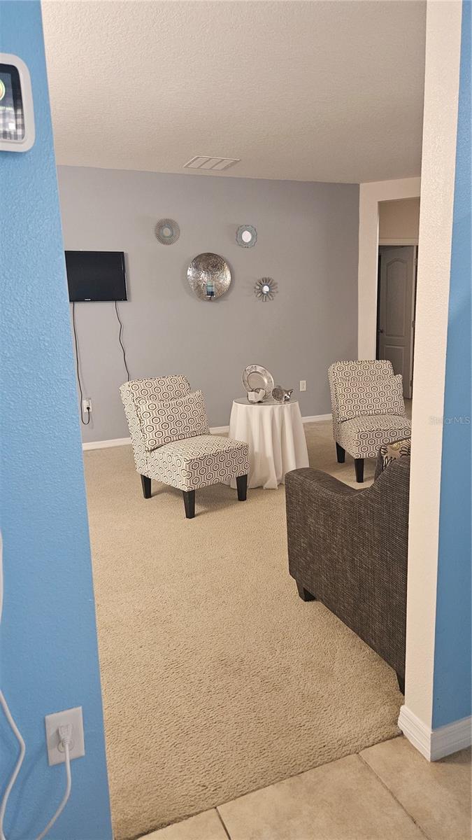 Image 34 of 46 For 833 Jefferson Boulevard