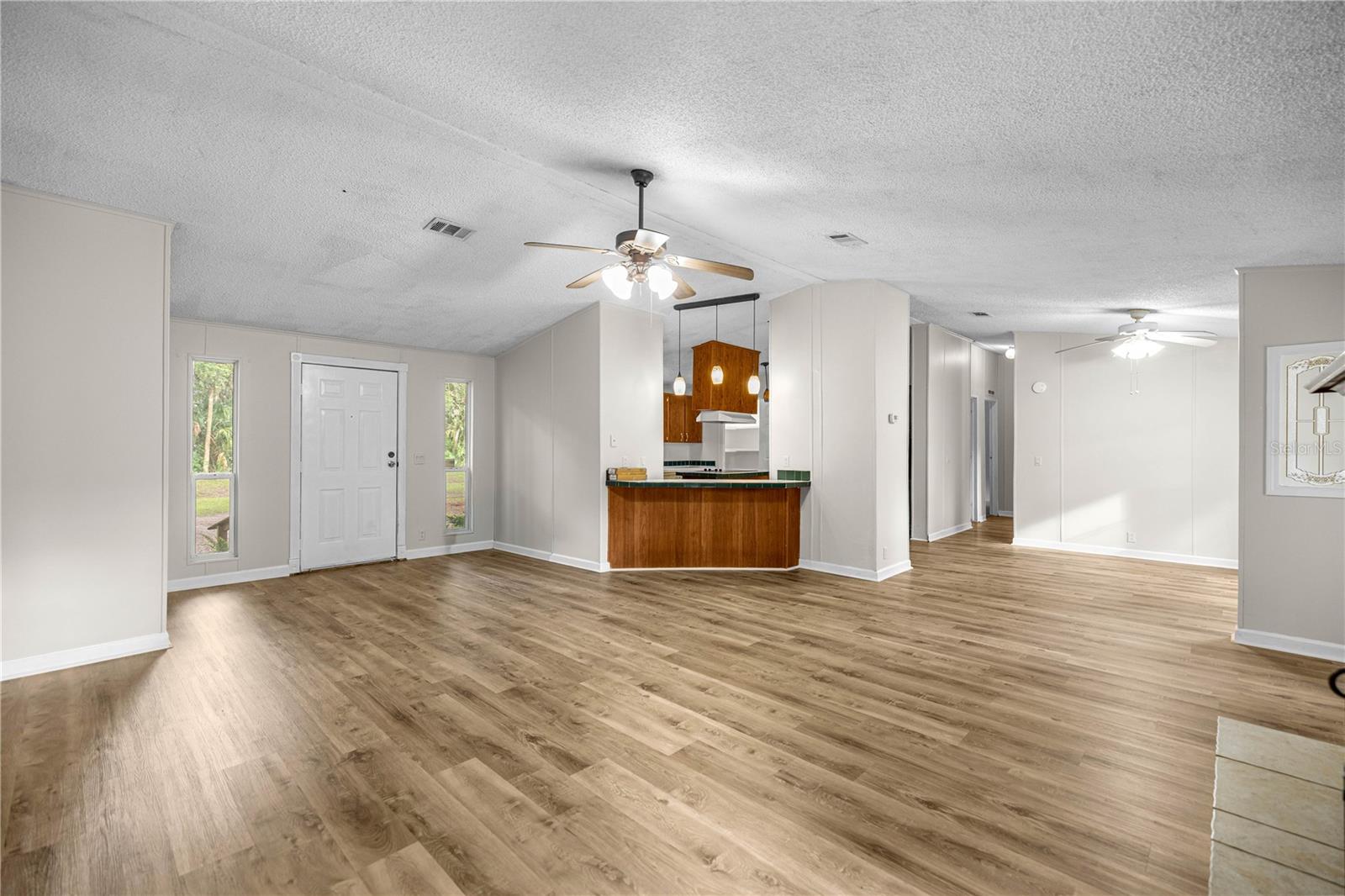 Image 7 of 25 For 11600 144th Place