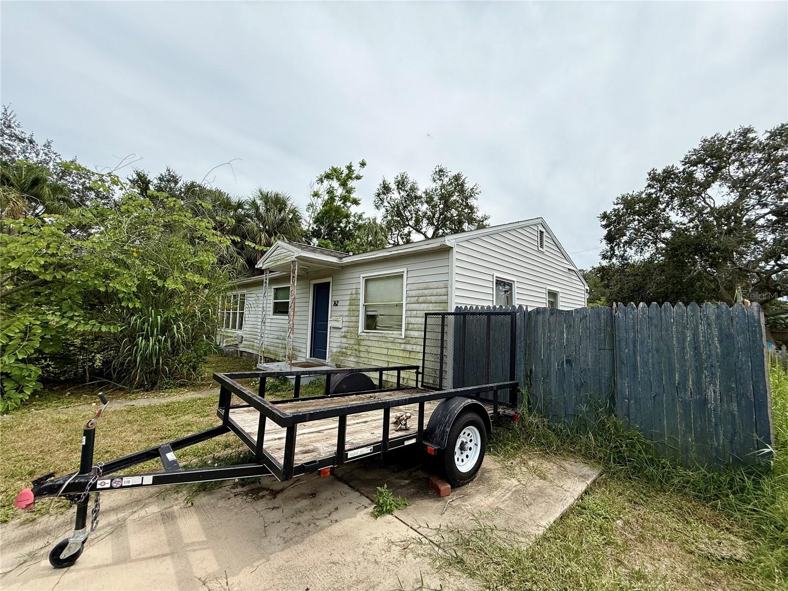 Image 4 of 16 For 762 60th Avenue Ne