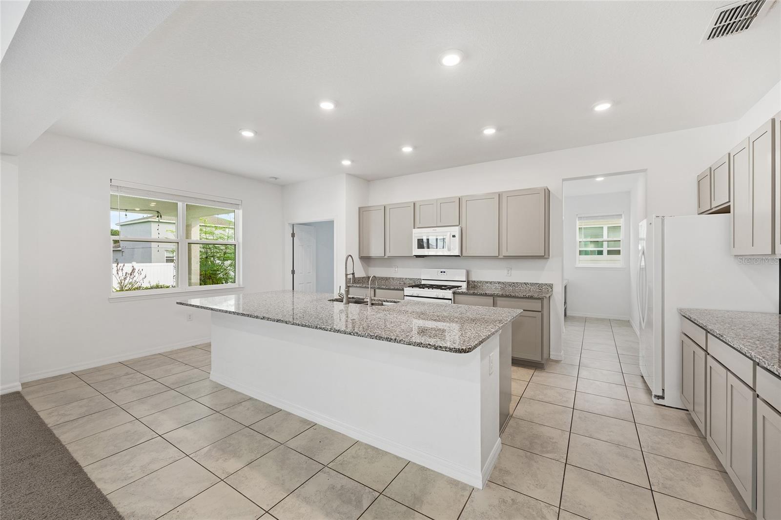 Image 16 of 86 For 7635 64th Street Road