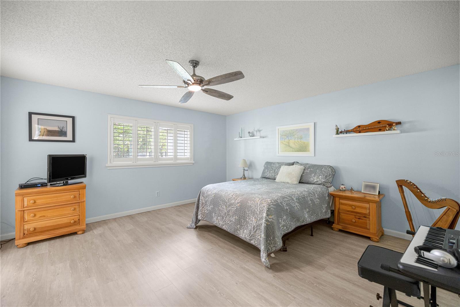 Image 12 of 22 For 9371 82nd Terrace B