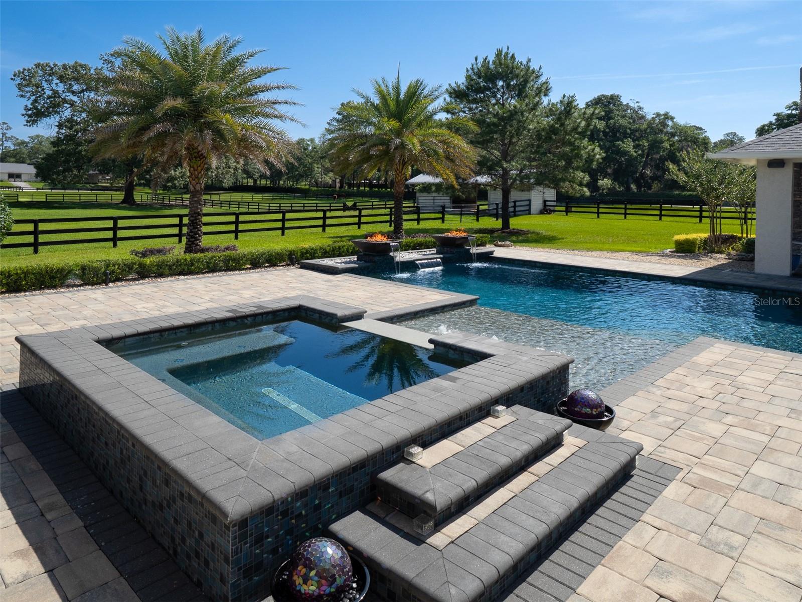 Image 28 of 53 For 12203 35th Street