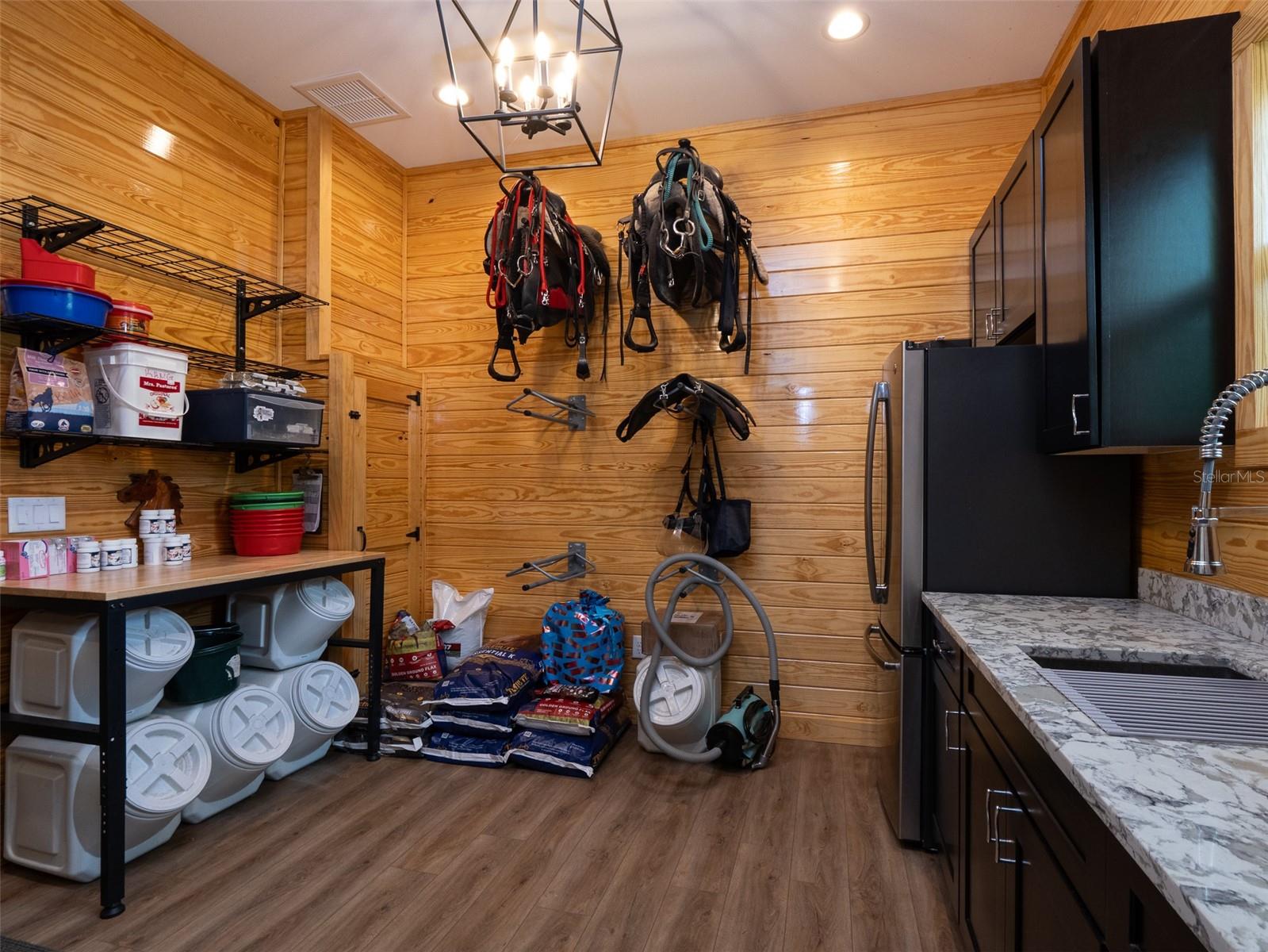 Image 46 of 53 For 12203 35th Street