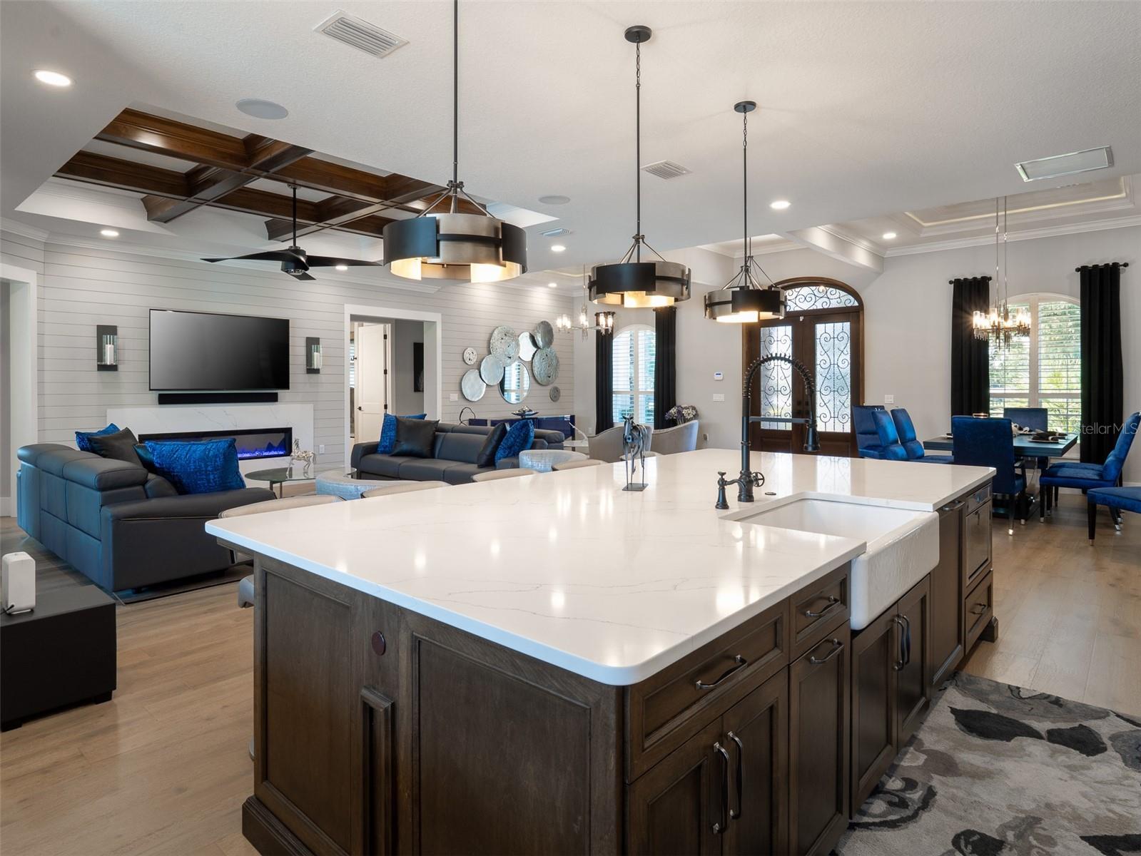 Image 9 of 53 For 12203 35th Street