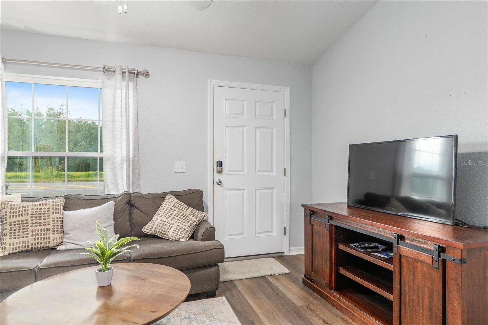 Image 14 of 60 For 3424 14th Street