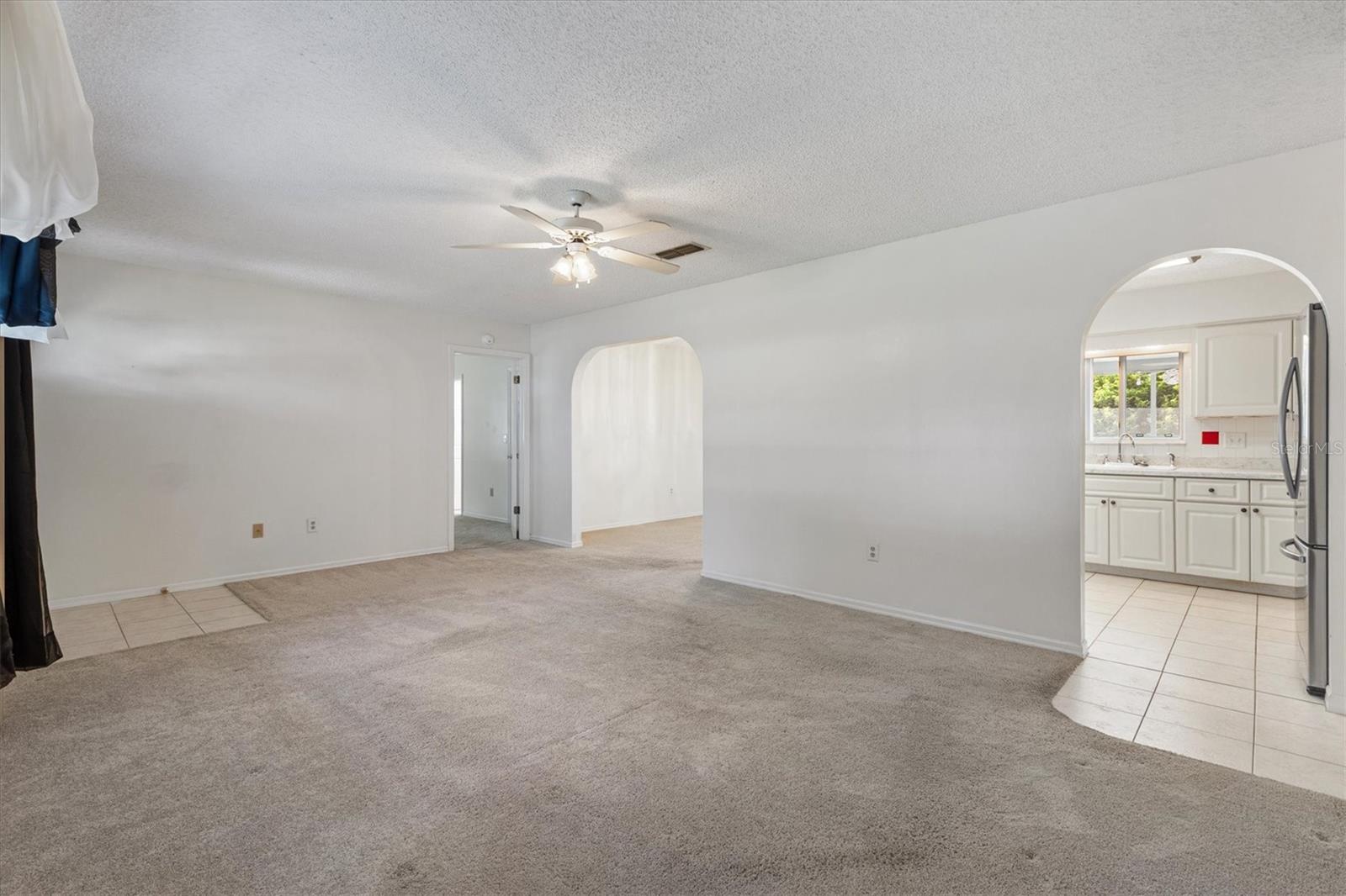 Image 10 of 47 For 17710 108th Avenue
